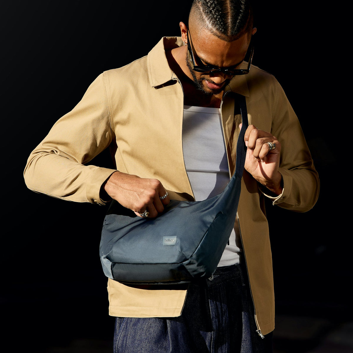 Laneway Crescent Bag 7L - US 7659