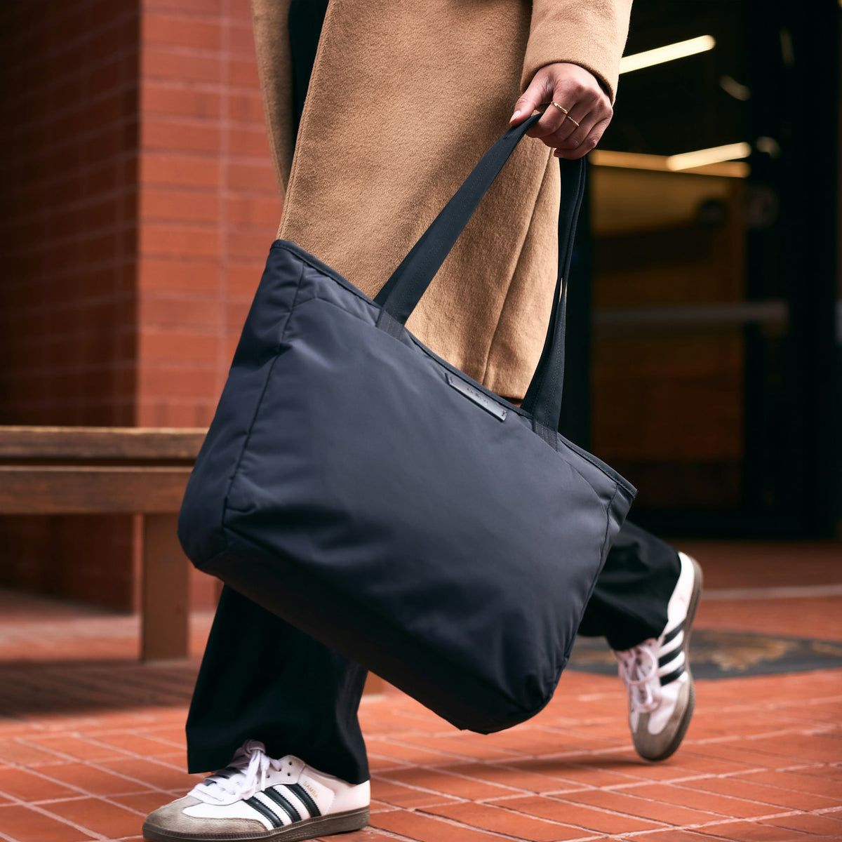Tokyo Tote Compact - US 6173