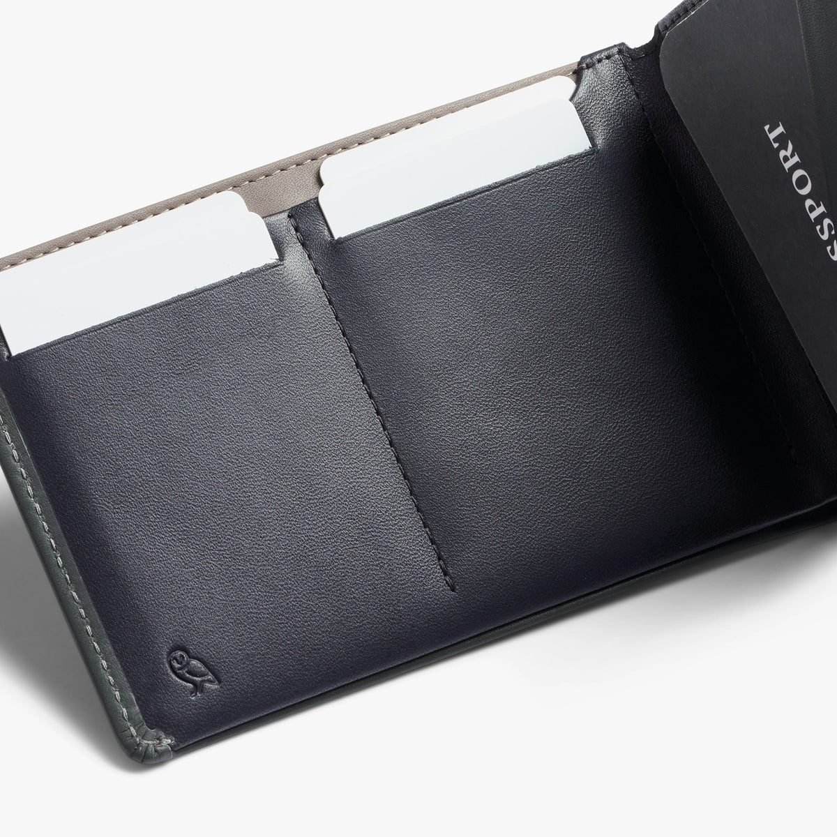 Travel Wallet - US 5456