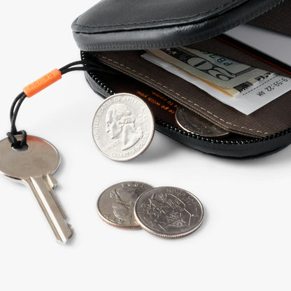 Venture Phone Pocket - US 8112
