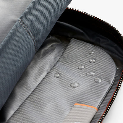 Toiletry Kit - US 5410