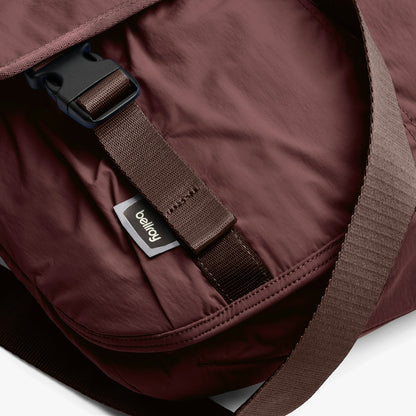 Cinch Messenger - US 9128