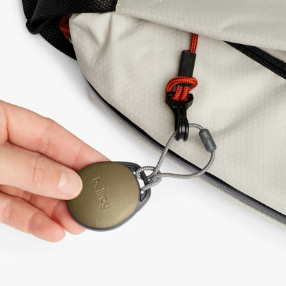 Tag Case - US 4721