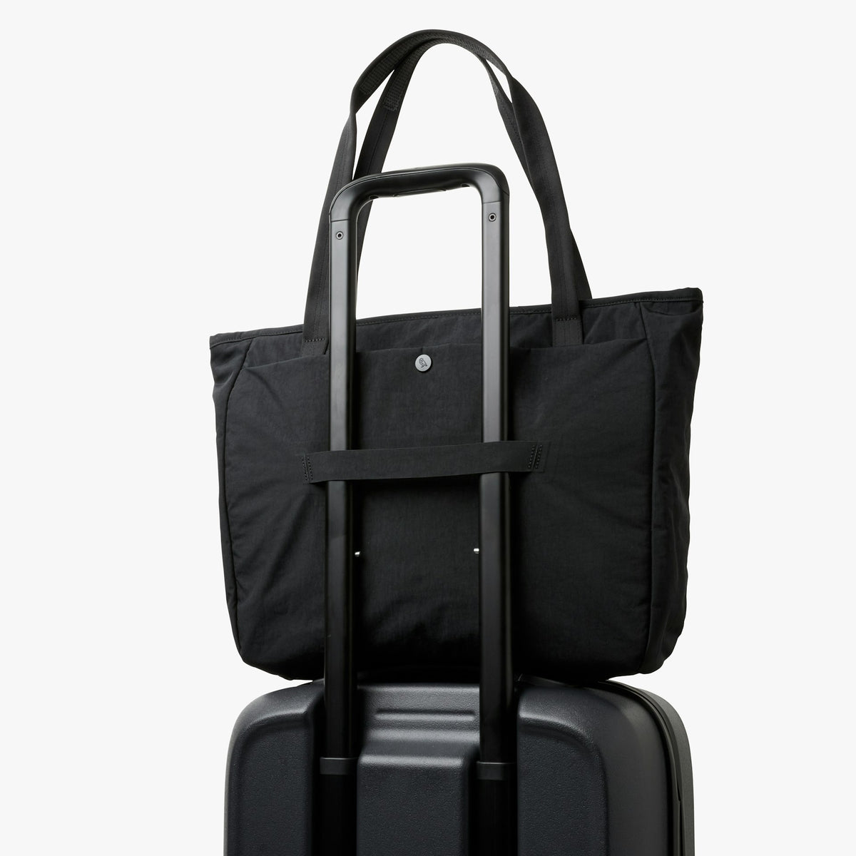 Tokyo Wonder Tote 15L - US 7482